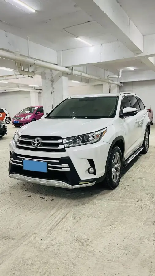 2021 Toyota Highlander 2.0T 220HP L4 6AT
