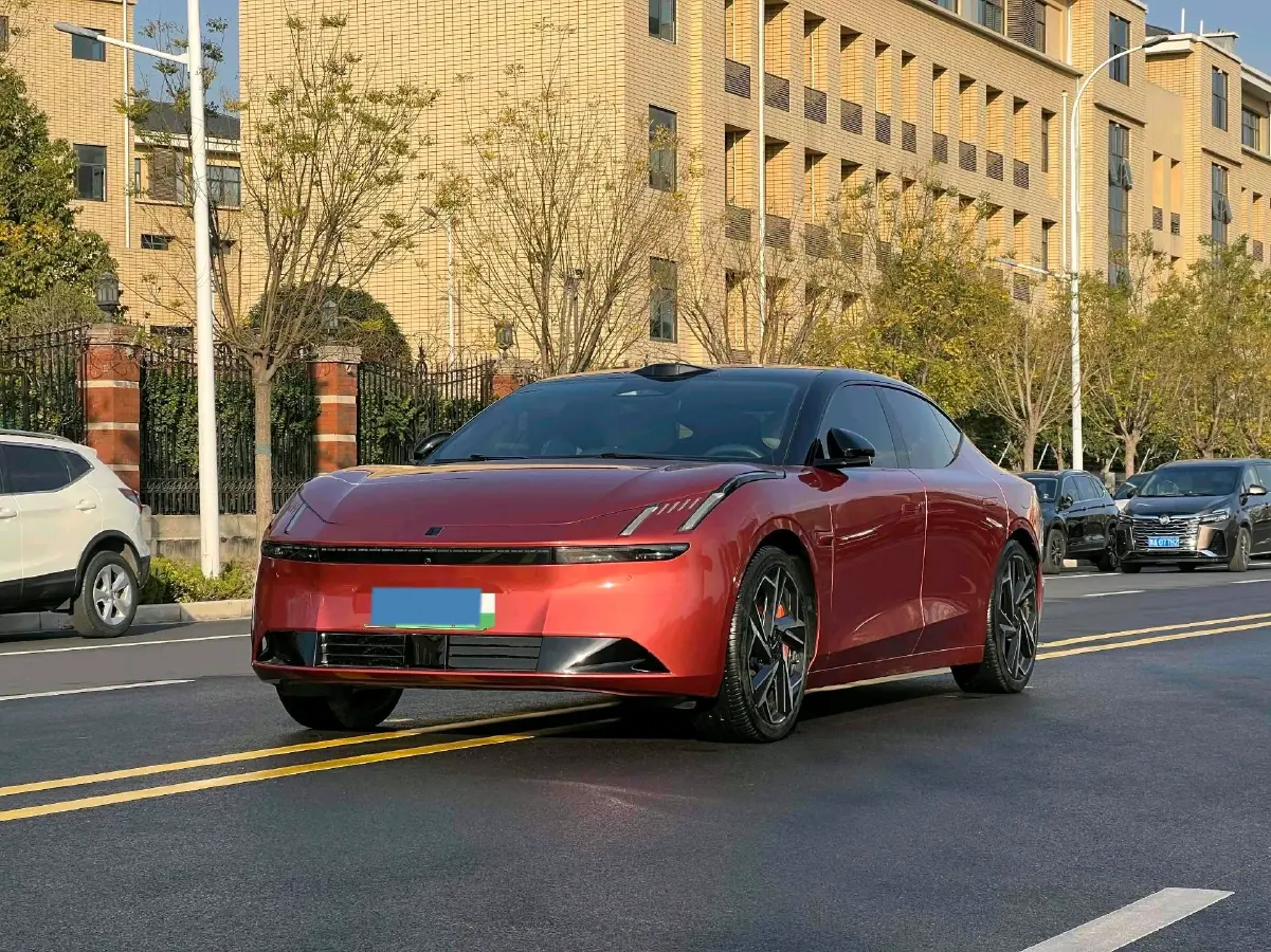 2025 Lexus NX 2.0L 169HP L4 CVT