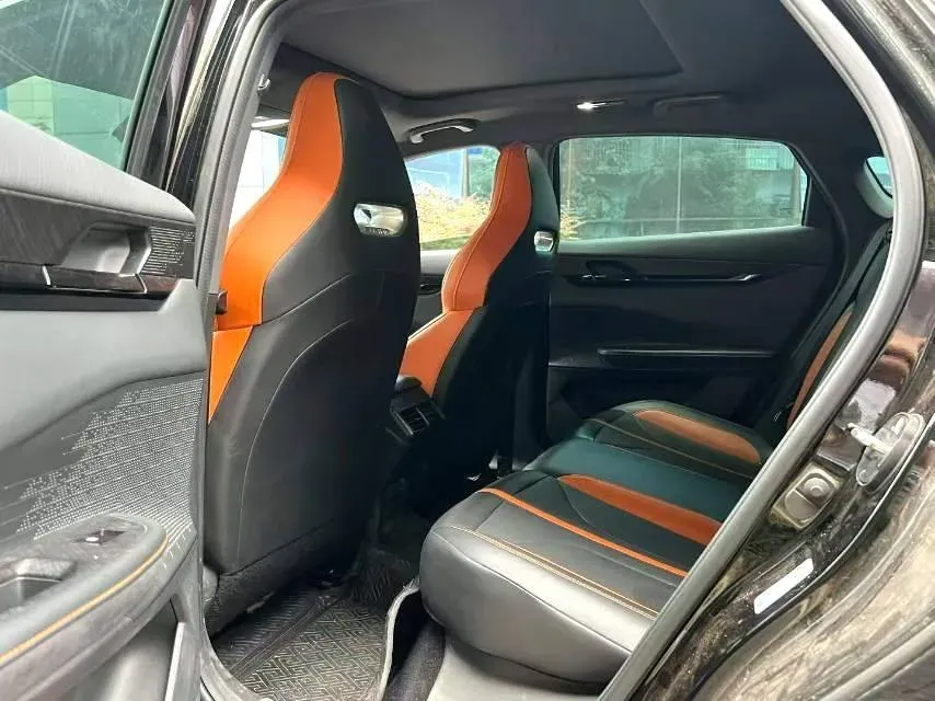 2024 ChangAn UNI-V 1.5T 188HP L4 7DCT,autocango,china used car exporter,china ev exporter,chinese used car exporter,chinese used ev exporter