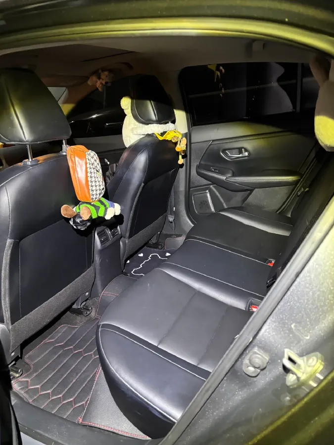 2022 Nissan Sylphy 1.6L 135HP L4 CVT,autocango,china used car exporter,china ev exporter,chinese used car exporter,chinese used ev exporter