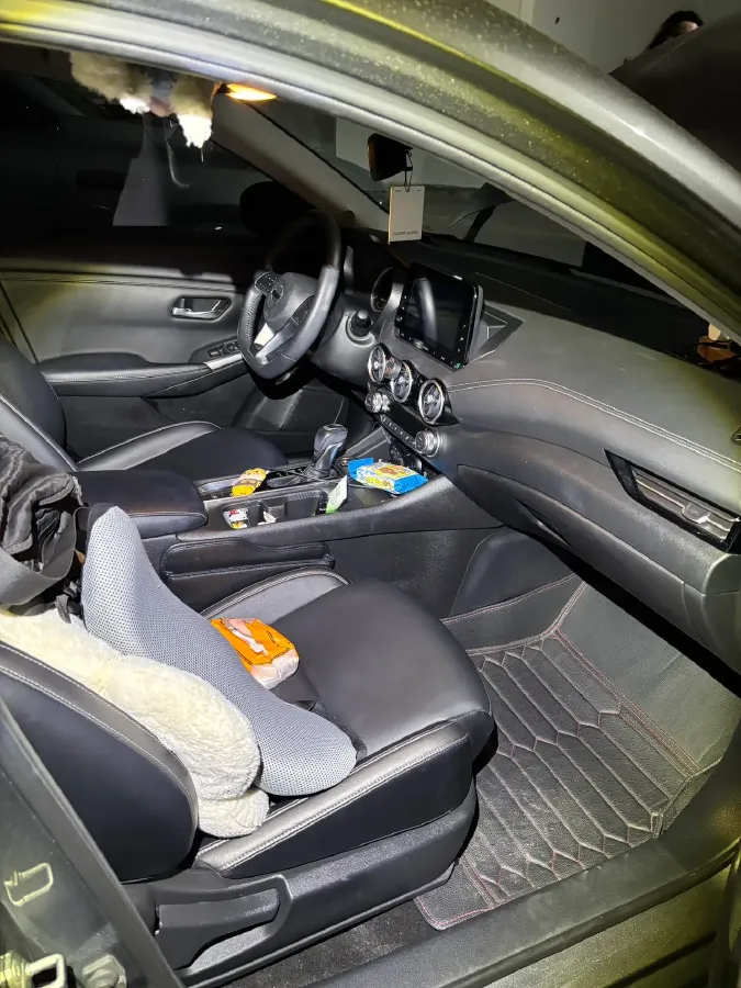 2022 Nissan Sylphy 1.6L 135HP L4 CVT,autocango,china used car exporter,china ev exporter,chinese used car exporter,chinese used ev exporter