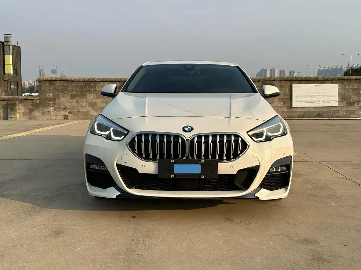 2021 BMW 2 Series 2.0T 192HP L4 7DCT,autocango,china used car exporter,china ev exporter,chinese used car exporter,chinese used ev exporter