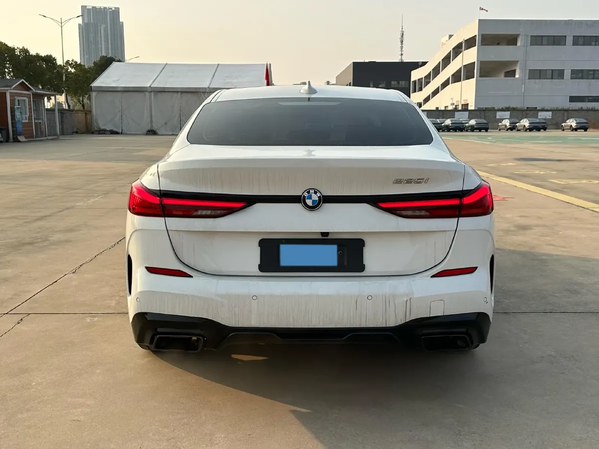 2021 BMW 2 Series 2.0T 192HP L4 7DCT,autocango,china used car exporter,china ev exporter,chinese used car exporter,chinese used ev exporter