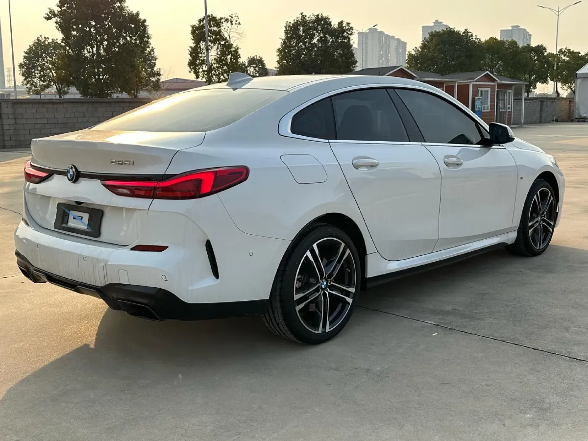 2021 BMW 2 Series 2.0T 192HP L4 7DCT,autocango,china used car exporter,china ev exporter,chinese used car exporter,chinese used ev exporter