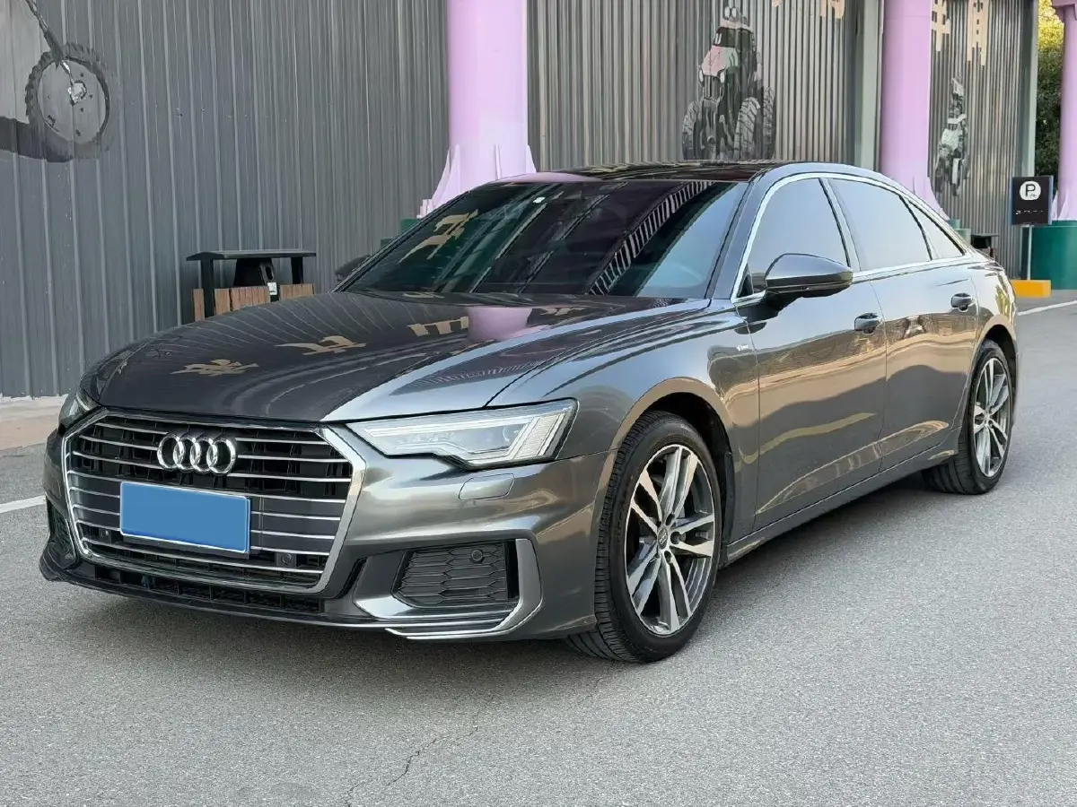 2021 Audi A6L 2.0T 190HP L4 7DCT