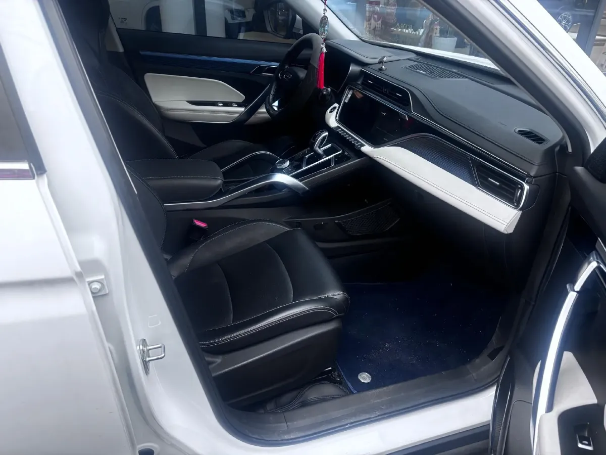 2022 Geely Azkarra 1.8T 184HP L4 7DCT,autocango,china used car exporter,china ev exporter,chinese used car exporter,chinese used ev exporter