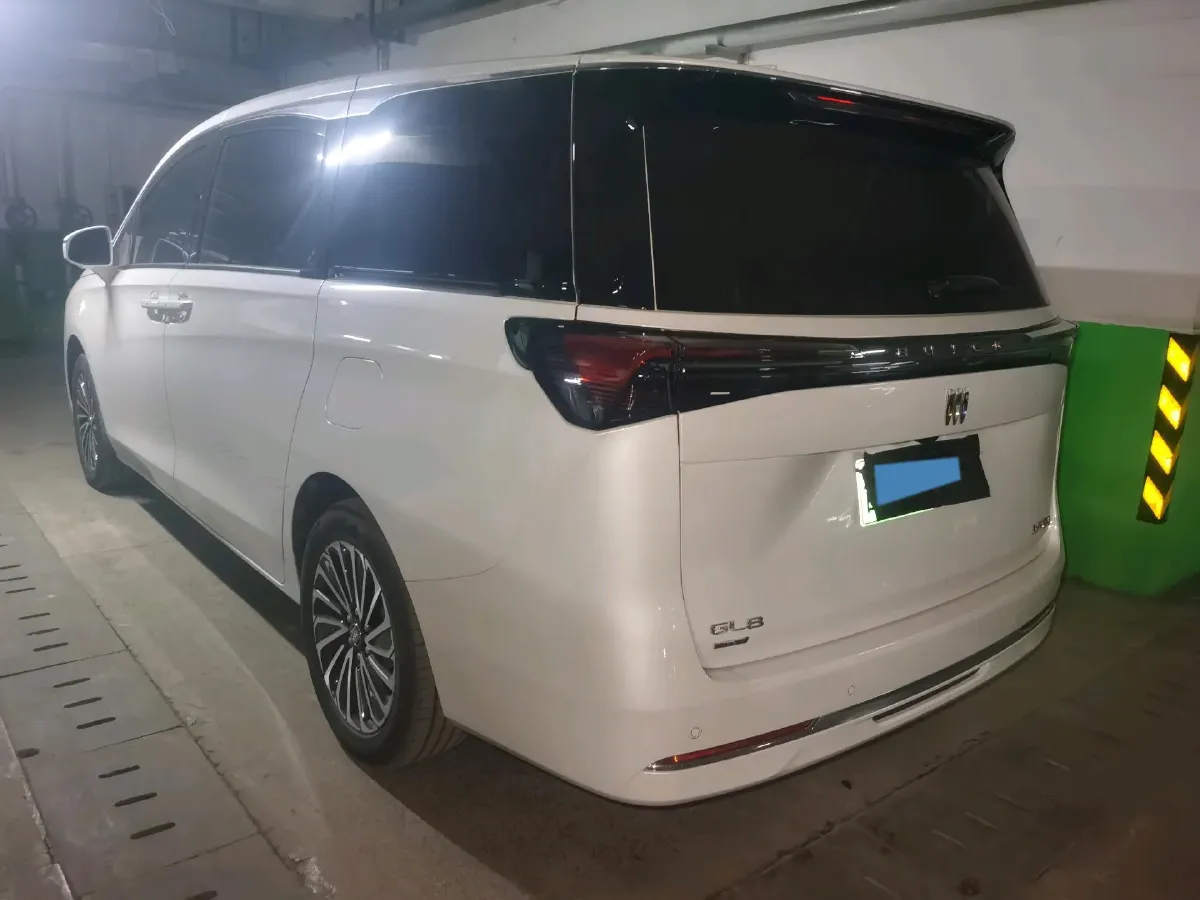 2025 Buick GL8 1.5T 180HP L4 2DHT PHEV,autocango,china used car exporter,china ev exporter,chinese used car exporter,chinese used ev exporter