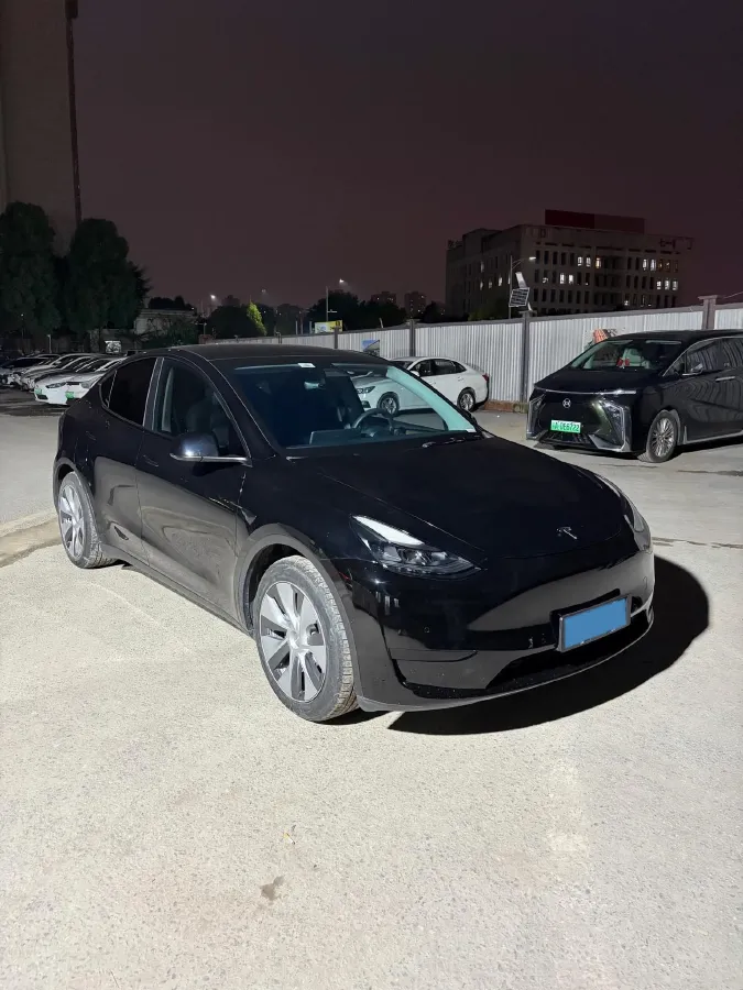 2022 Tesla Model Y BEV 60KWH,autocango,china used car exporter,china ev exporter,chinese used car exporter,chinese used ev exporter