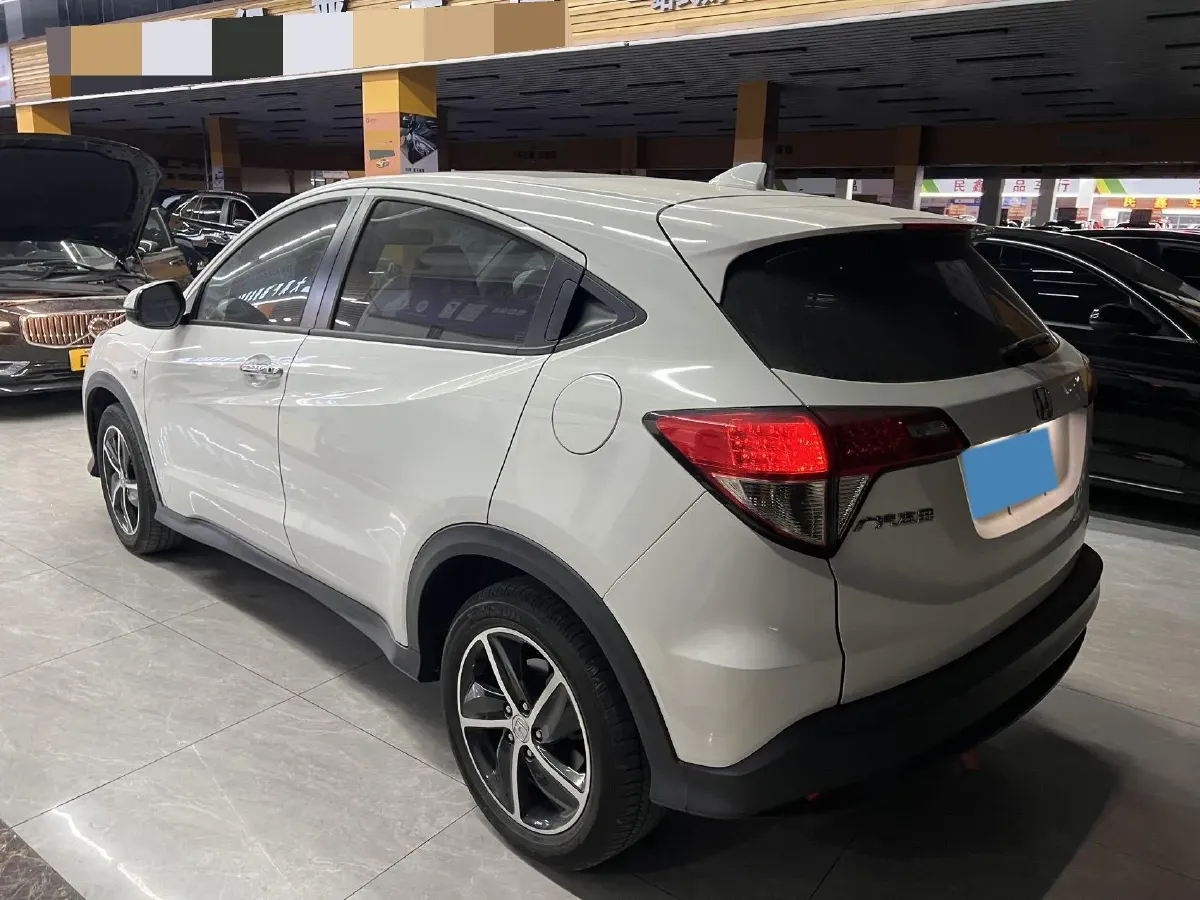 2020 Honda Vezel 1.5L 131HP L4 CVT,autocango,china used car exporter,china ev exporter,chinese used car exporter,chinese used ev exporter