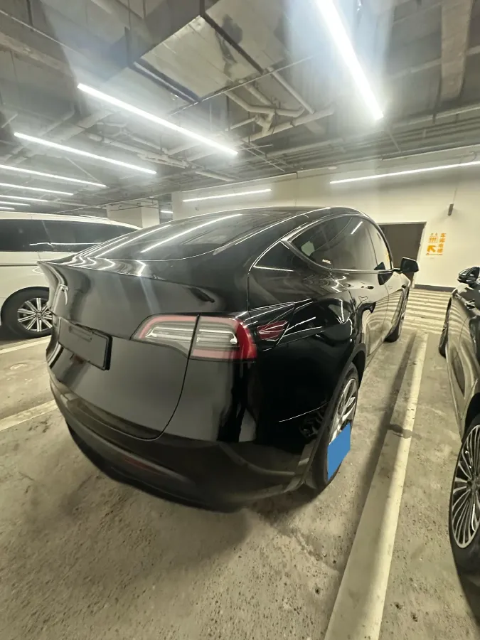 2022 Tesla Model Y BEV 60KWH,autocango,china used car exporter,china ev exporter,chinese used car exporter,chinese used ev exporter