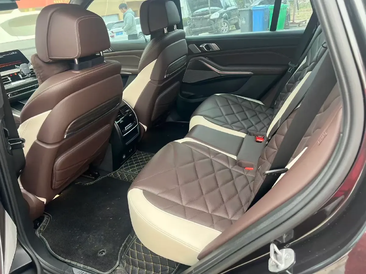 2022 BMW X5 3.0T 333HP L6 8AT,autocango,china used car exporter,china ev exporter,chinese used car exporter,chinese used ev exporter