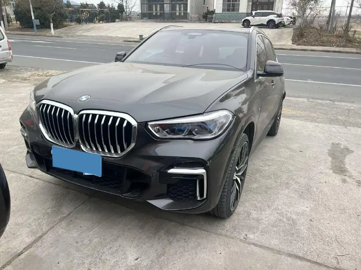2022 BMW X5 3.0T 333HP L6 8AT,autocango,china used car exporter,china ev exporter,chinese used car exporter,chinese used ev exporter