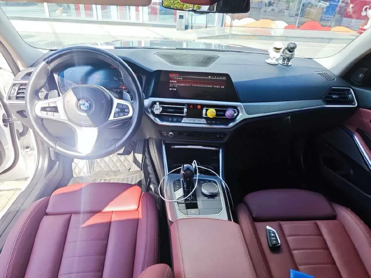 2021 BMW 3 Series 2.0T 184HP L4 8AT,autocango,china used car exporter,china ev exporter,chinese used car exporter,chinese used ev exporter