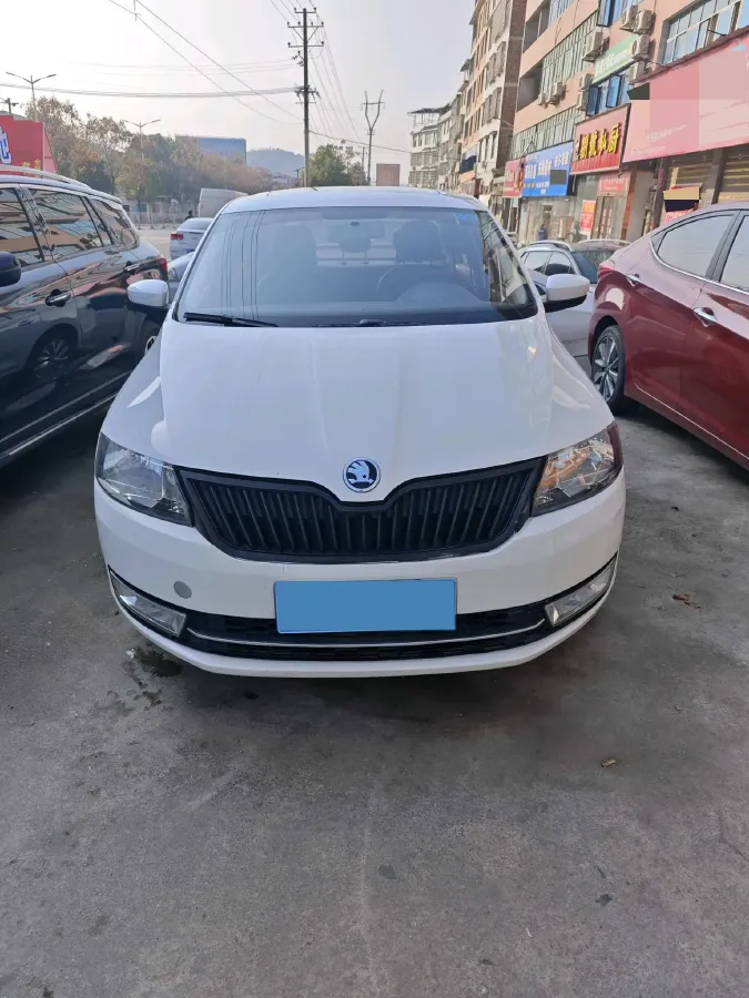2019 SWM G01 1.5T 156HP L4 6AT,autocango,china used car exporter,china ev exporter,chinese used car exporter,chinese used ev exporter