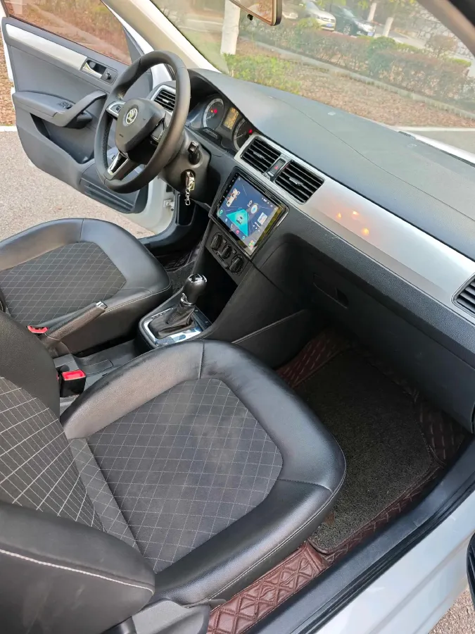 2019 SWM G01 1.5T 156HP L4 6AT,autocango,china used car exporter,china ev exporter,chinese used car exporter,chinese used ev exporter