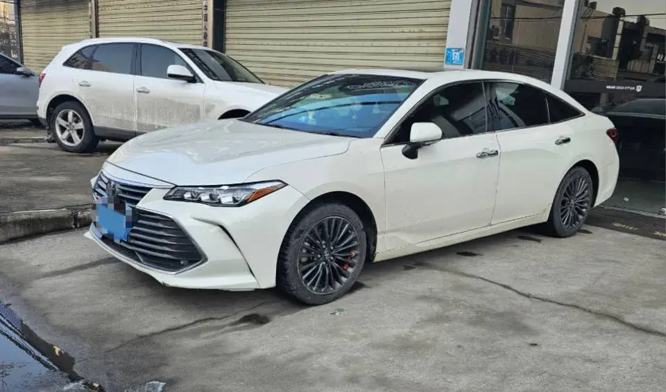2019 Toyota Avalon 2.0L 178HP L4 CVT