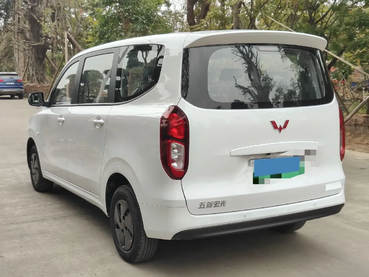 2025 WuLing HongGuang New Energy REEV 99HP REEV,autocango,china used car exporter,china ev exporter,chinese used car exporter,chinese used ev exporter