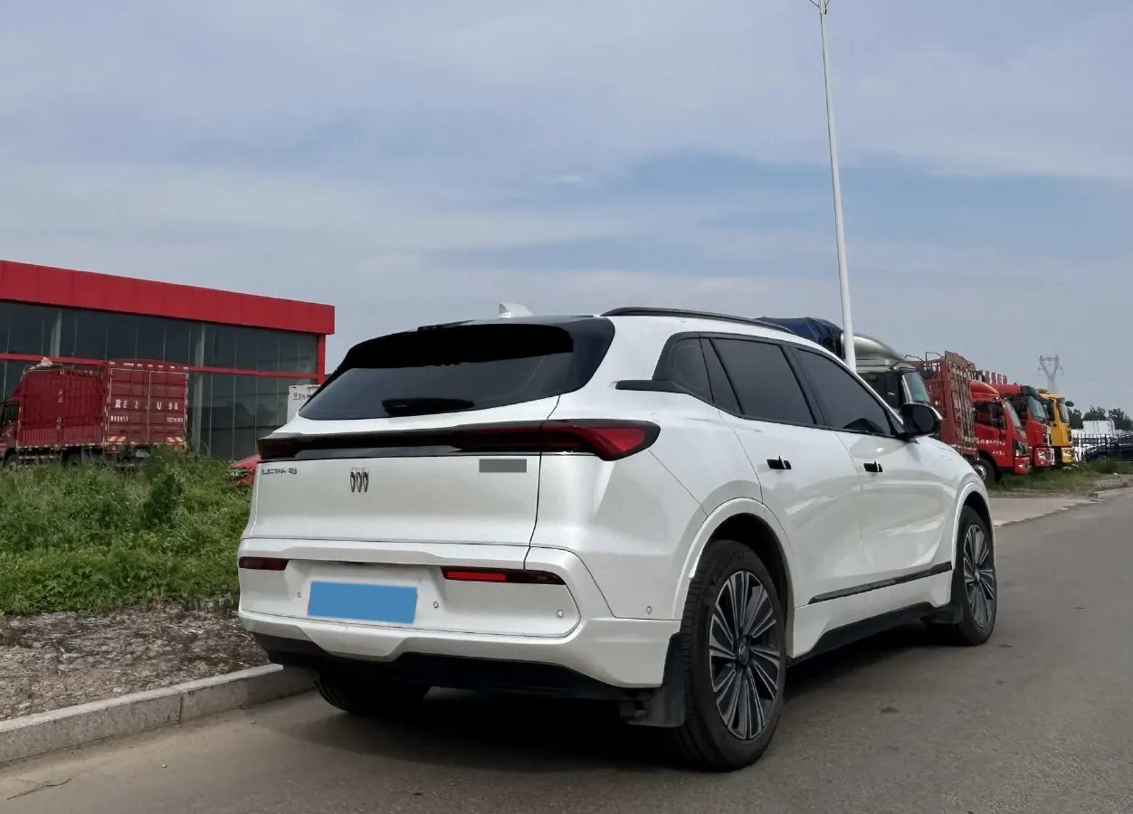 2024 Buick E5 BEV 68.4KWH,autocango,china used car exporter,china ev exporter,chinese used car exporter,chinese used ev exporter