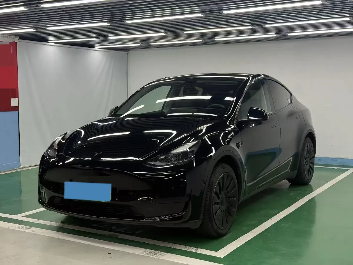 2022 Tesla Model Y BEV 60KWH