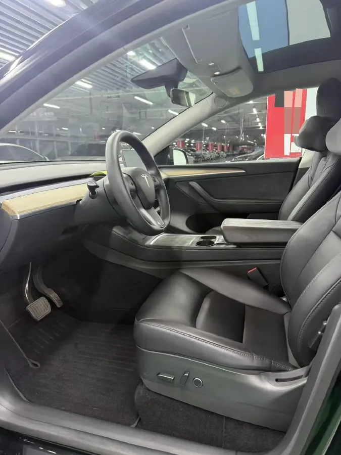 2022 Tesla Model Y BEV 60KWH,autocango,china used car exporter,china ev exporter,chinese used car exporter,chinese used ev exporter