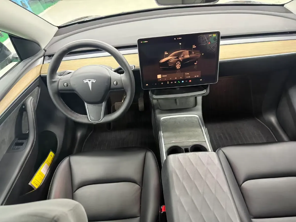 2022 Tesla Model Y BEV 60KWH,autocango,china used car exporter,china ev exporter,chinese used car exporter,chinese used ev exporter