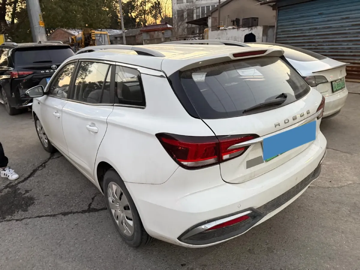 2018 Roewe Ei5 BEV 35KWH,autocango,china used car exporter,china ev exporter,chinese used car exporter,chinese used ev exporter