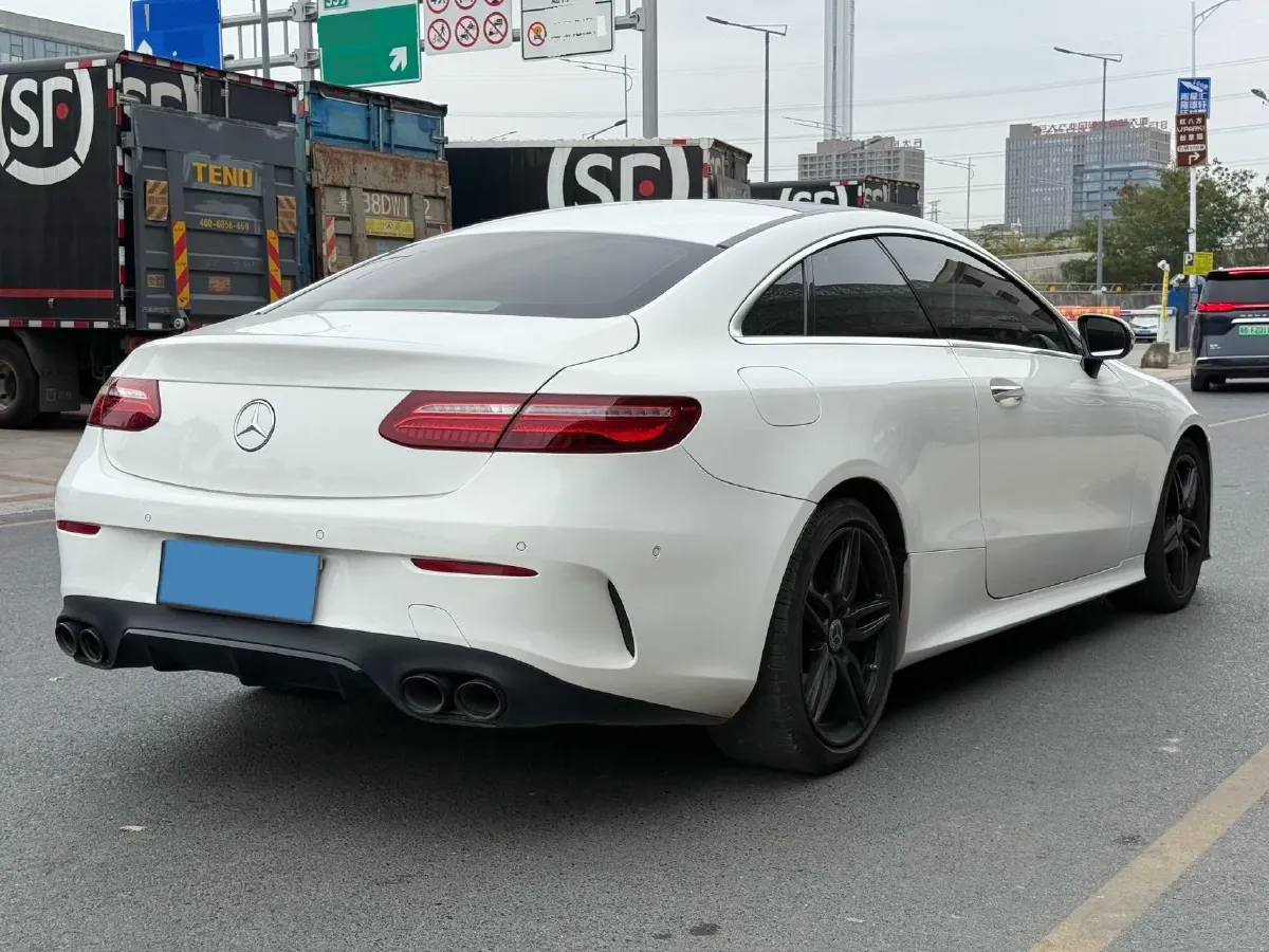 2020 Mercedes-Benz E Class 1.5T 184HP L4 9AT,autocango,china used car exporter,china ev exporter,chinese used car exporter,chinese used ev exporter