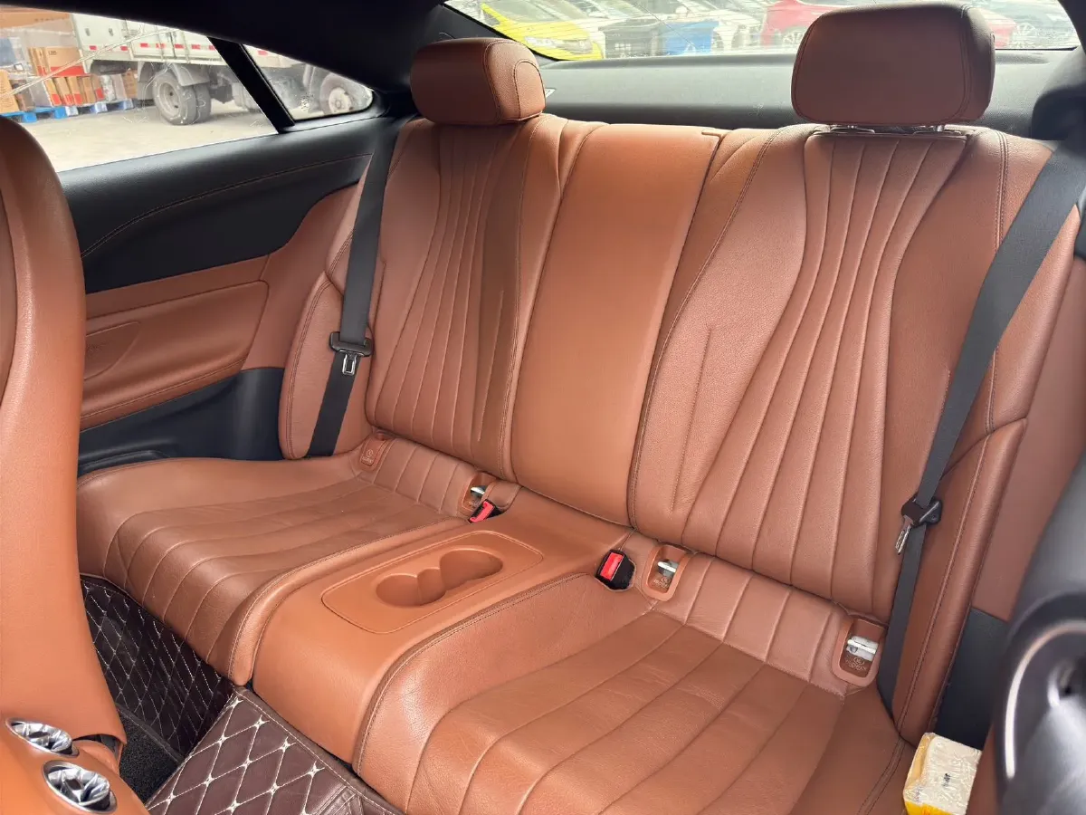 2020 Mercedes-Benz E Class 1.5T 184HP L4 9AT,autocango,china used car exporter,china ev exporter,chinese used car exporter,chinese used ev exporter