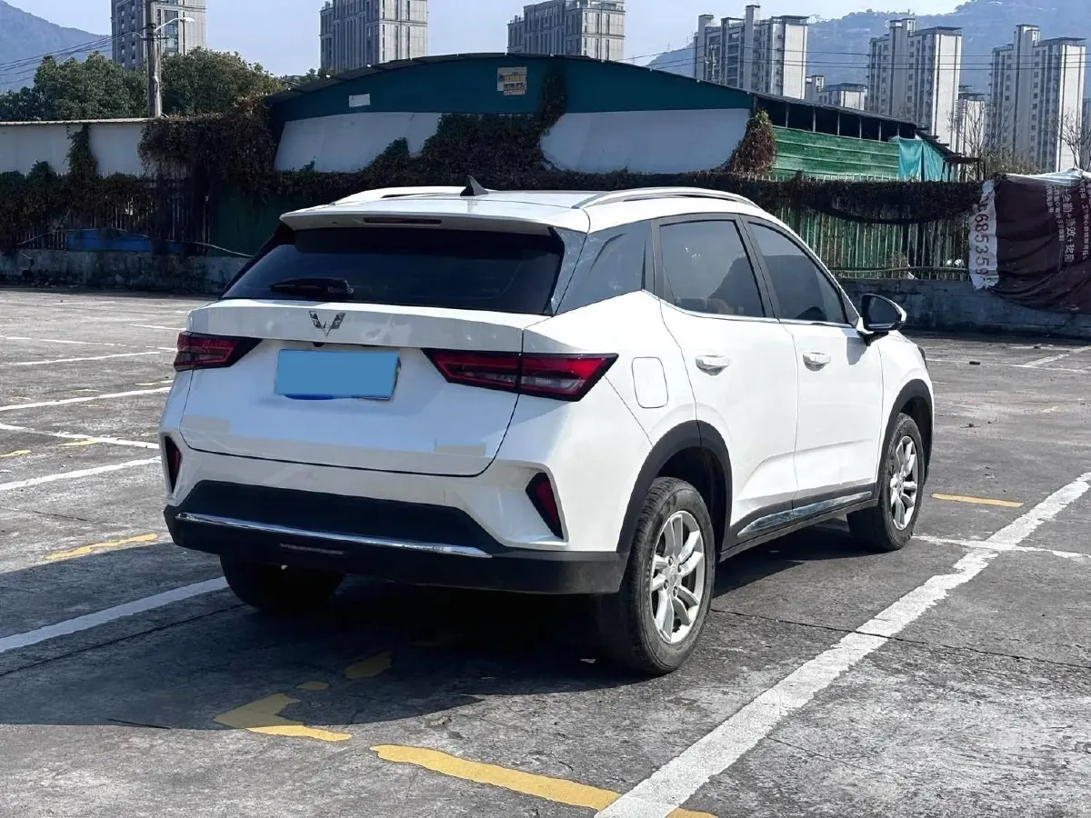 2022 WuLing XingChi 1.5L 99HP L4 6MT,autocango,china used car exporter,china ev exporter,chinese used car exporter,chinese used ev exporter
