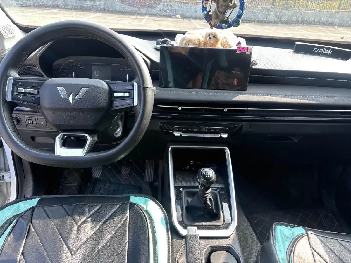 2022 WuLing XingChi 1.5L 99HP L4 6MT,autocango,china used car exporter,china ev exporter,chinese used car exporter,chinese used ev exporter