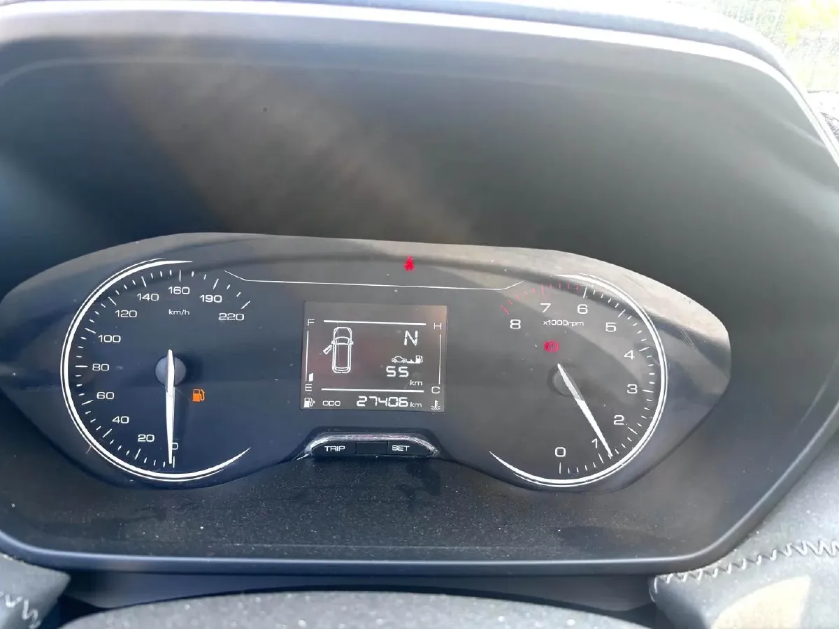 2022 WuLing XingChi 1.5L 99HP L4 6MT,autocango,china used car exporter,china ev exporter,chinese used car exporter,chinese used ev exporter