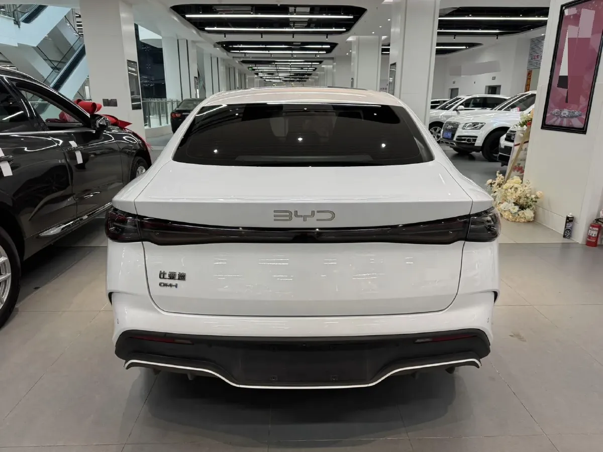 2024 BYD Seal 06 1.5L 101HP L4 E-CVT PHEV 15.87KWH,autocango,china used car exporter,china ev exporter,chinese used car exporter,chinese used ev exporter