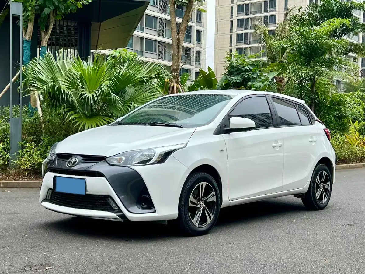 2020 Toyota Yaris L 1.5L 110HP L4 CVT