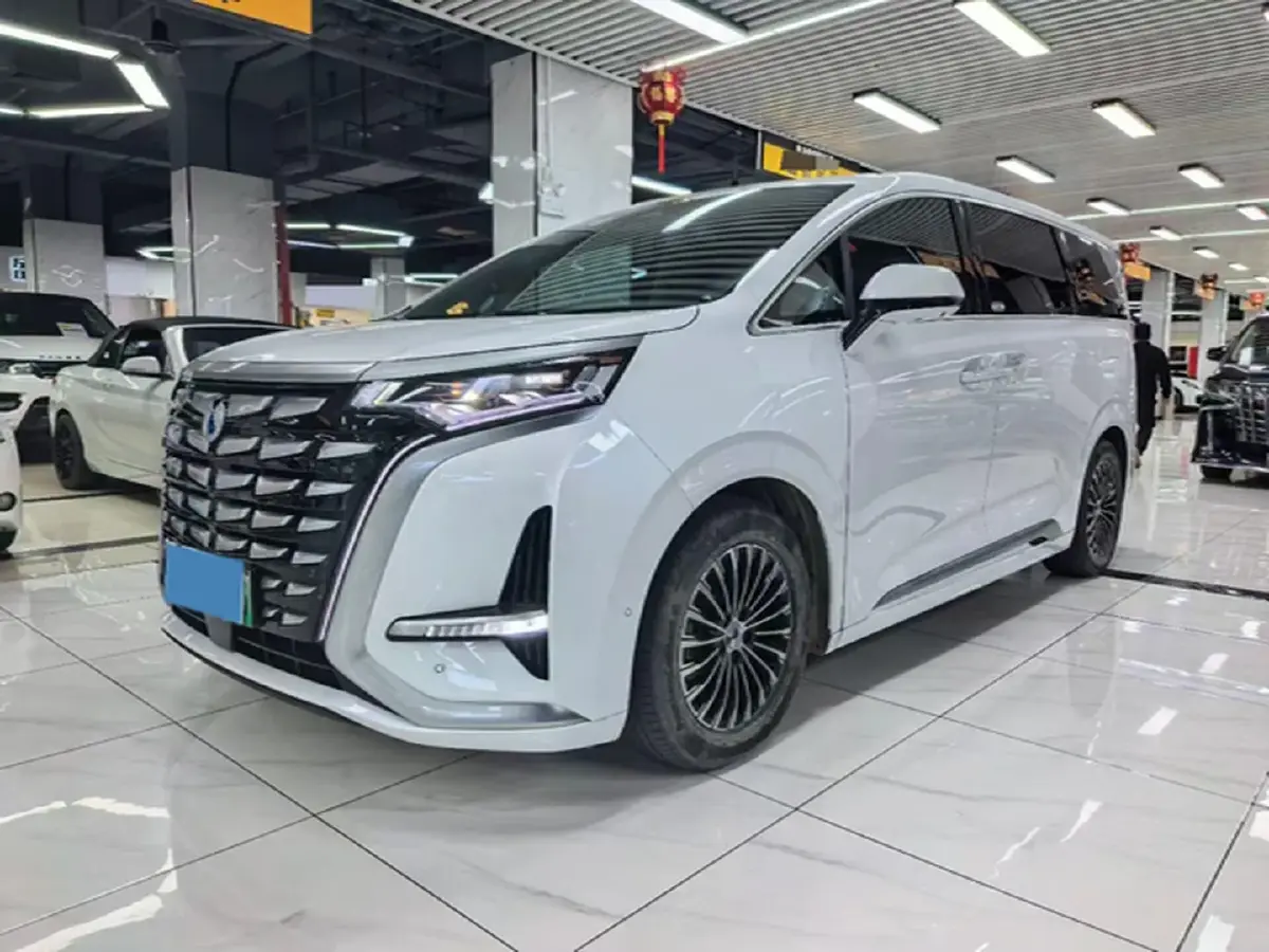 2022 Honda Odyssey 2.0L 146HP L4 E-CVT Hybrid