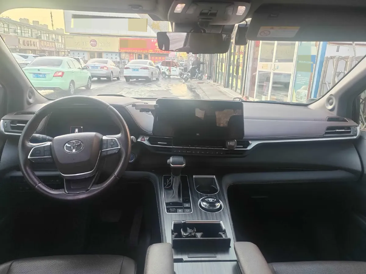 2021 Toyota Sienna 2.5L 192HP L4 E-CVT Hybrid,autocango,china used car exporter,china ev exporter,chinese used car exporter,chinese used ev exporter