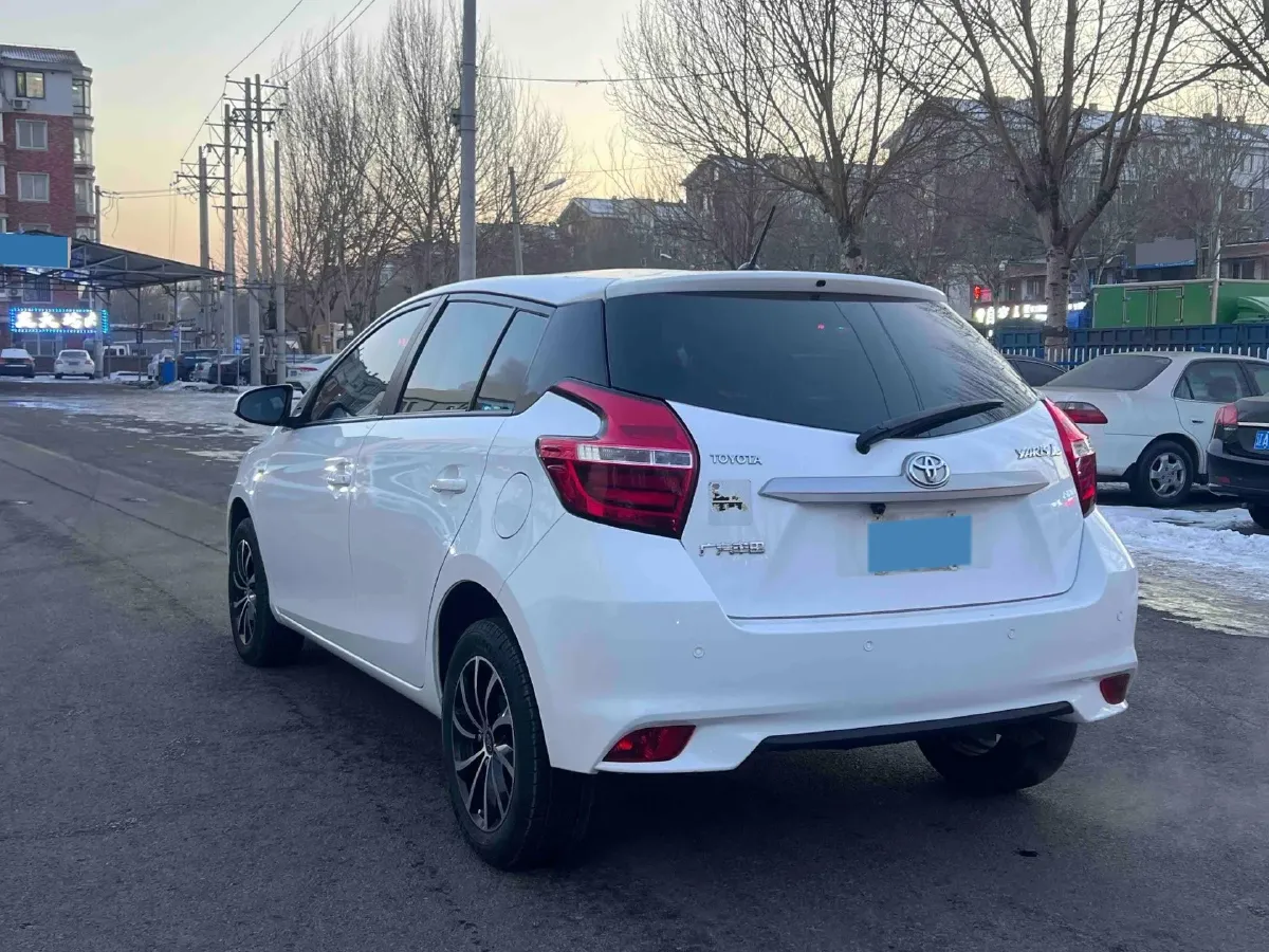 2017 Toyota Yaris L 1.5L 107HP L4 CVT,autocango,china used car exporter,china ev exporter,chinese used car exporter,chinese used ev exporter
