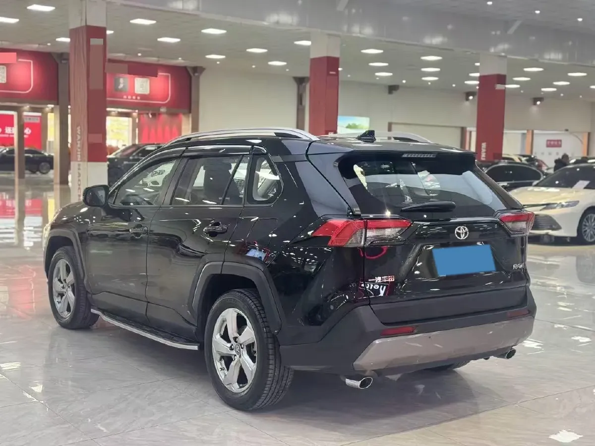 2022 Toyota RAV4 2.0L 171HP L4 CVT,autocango,china used car exporter,china ev exporter,chinese used car exporter,chinese used ev exporter