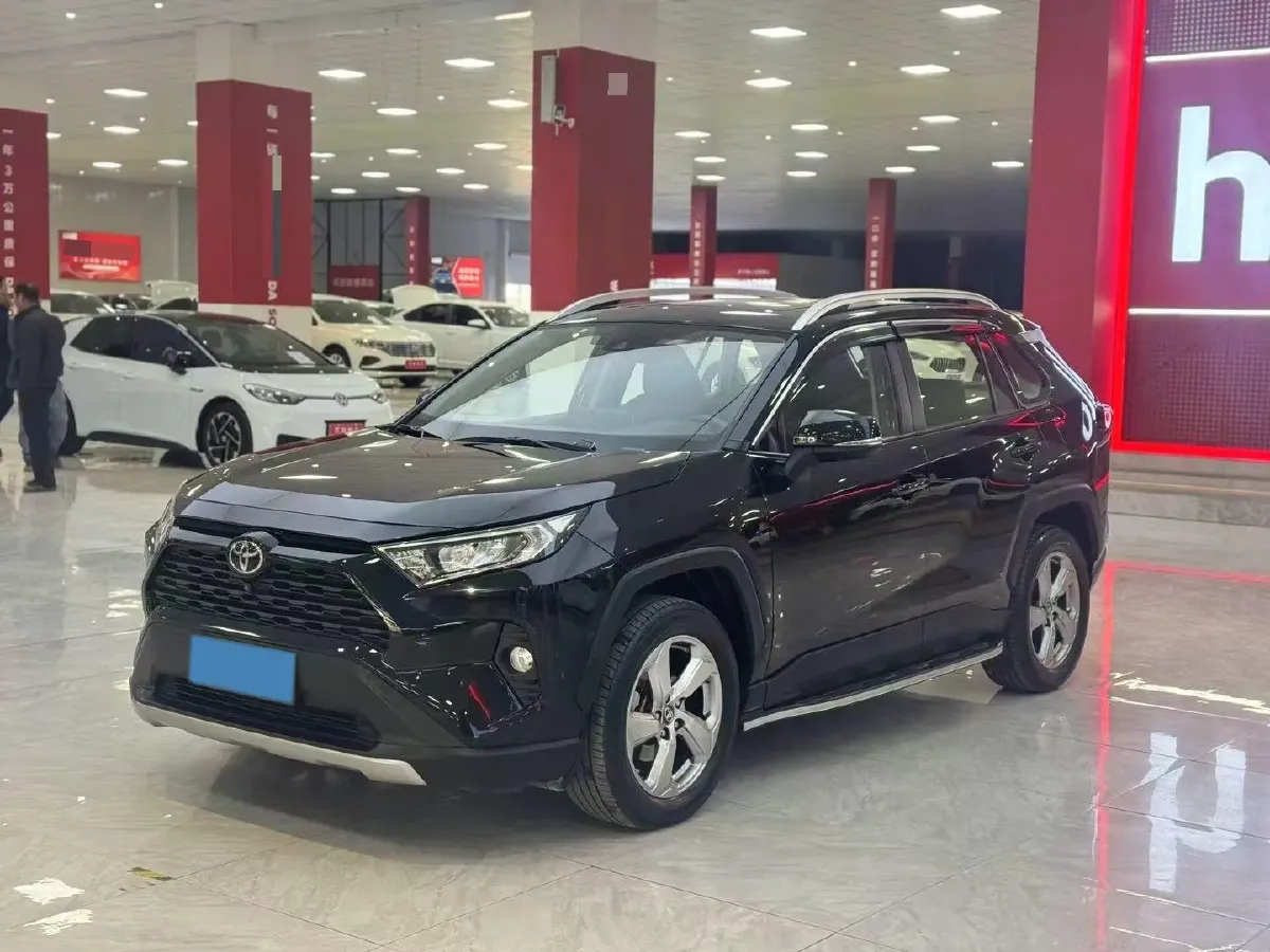 2022 Toyota RAV4 2.0L 171HP L4 CVT,autocango,china used car exporter,china ev exporter,chinese used car exporter,chinese used ev exporter