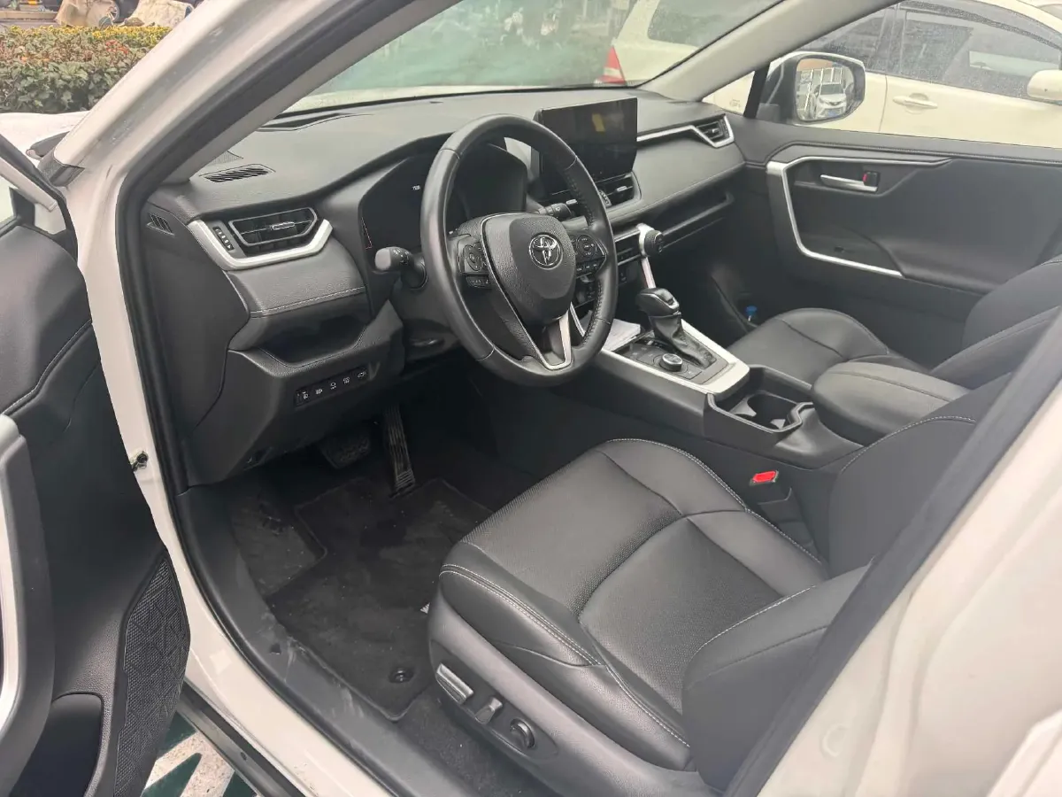 2023 Toyota Wildlander 2.5L 178HP L4 E-CVT Hybrid,autocango,china used car exporter,china ev exporter,chinese used car exporter,chinese used ev exporter