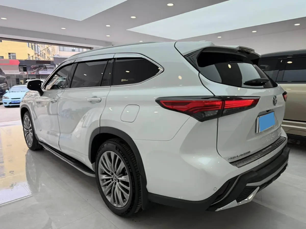 2022 Toyota Highlander 2.5L 192HP L4 E-CVT Hybrid,autocango,china used car exporter,china ev exporter,chinese used car exporter,chinese used ev exporter