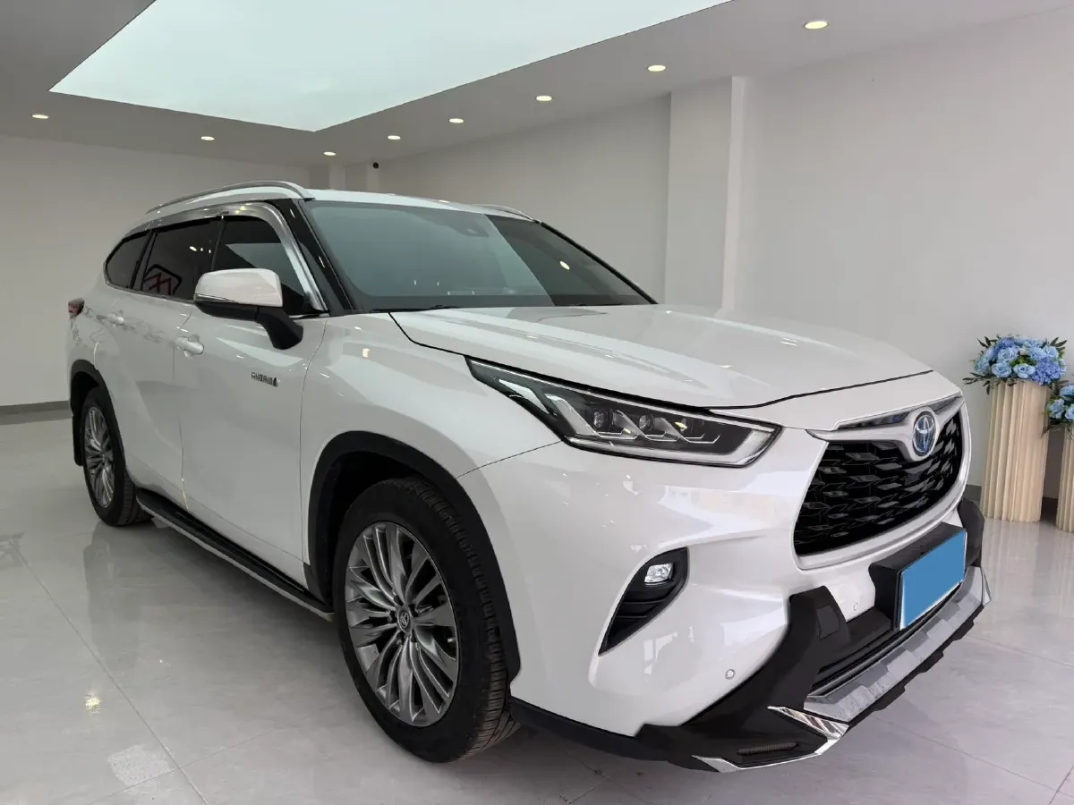 2022 Toyota Highlander 2.5L 192HP L4 E-CVT Hybrid,autocango,china used car exporter,china ev exporter,chinese used car exporter,chinese used ev exporter