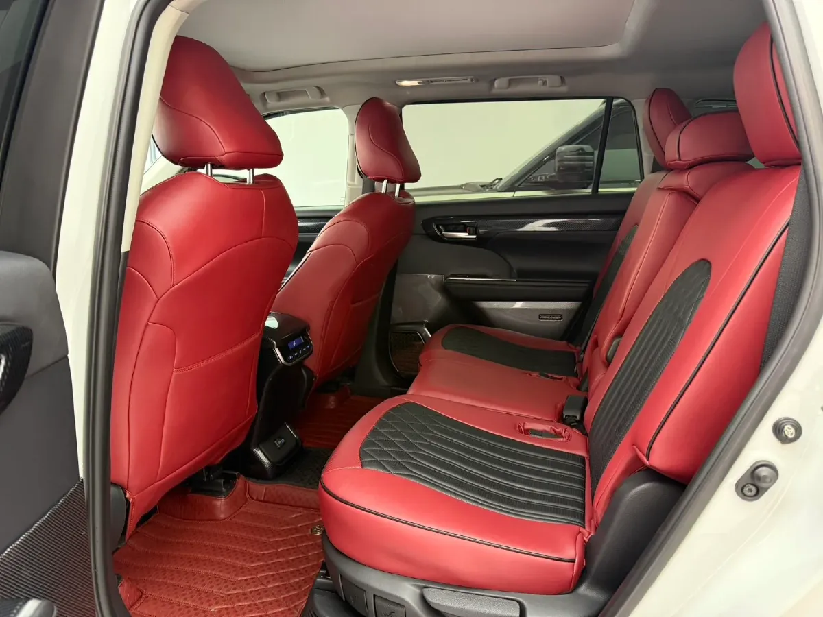 2022 Toyota Highlander 2.5L 192HP L4 E-CVT Hybrid,autocango,china used car exporter,china ev exporter,chinese used car exporter,chinese used ev exporter