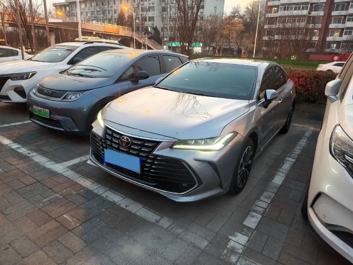 2022 Toyota Avalon 2.0L 178HP L4 CVT