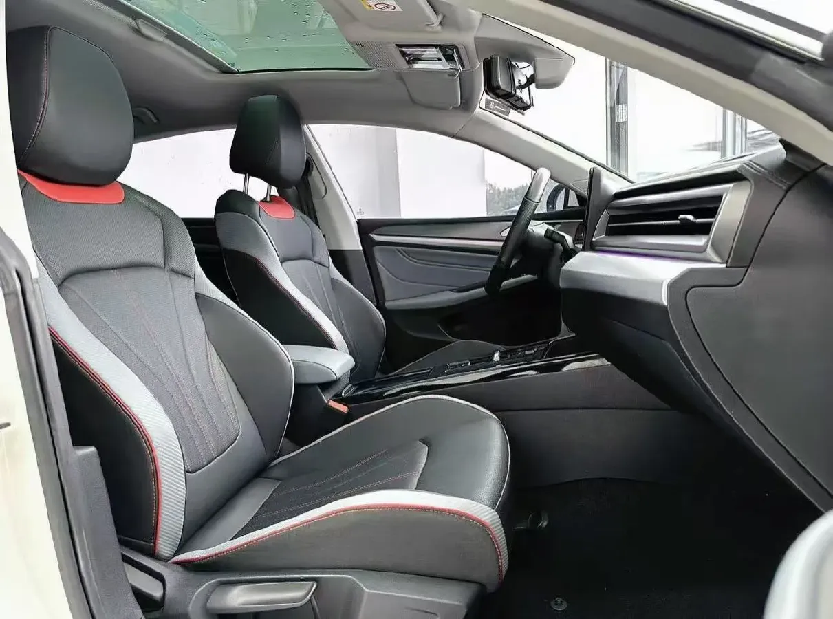 2022 Exceed TXL 2.0T 261HP L4 7DCT,autocango,china used car exporter,china ev exporter,chinese used car exporter,chinese used ev exporter