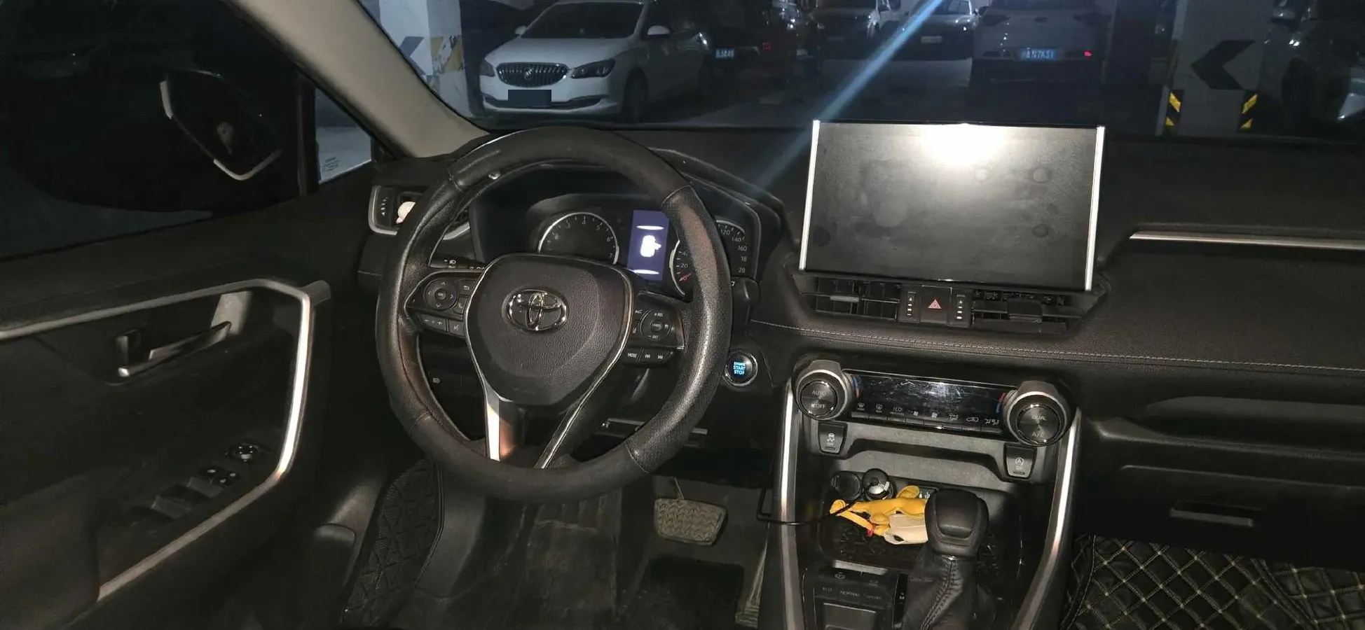 2020 Toyota Wildlander 2.0L 171HP L4 CVT,autocango,china used car exporter,china ev exporter,chinese used car exporter,chinese used ev exporter