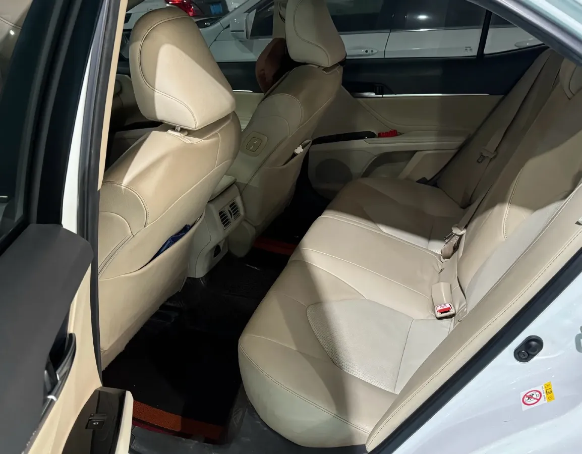 2018 Toyota Camry 2.5L 209HP L4 8AT,autocango,china used car exporter,china ev exporter,chinese used car exporter,chinese used ev exporter