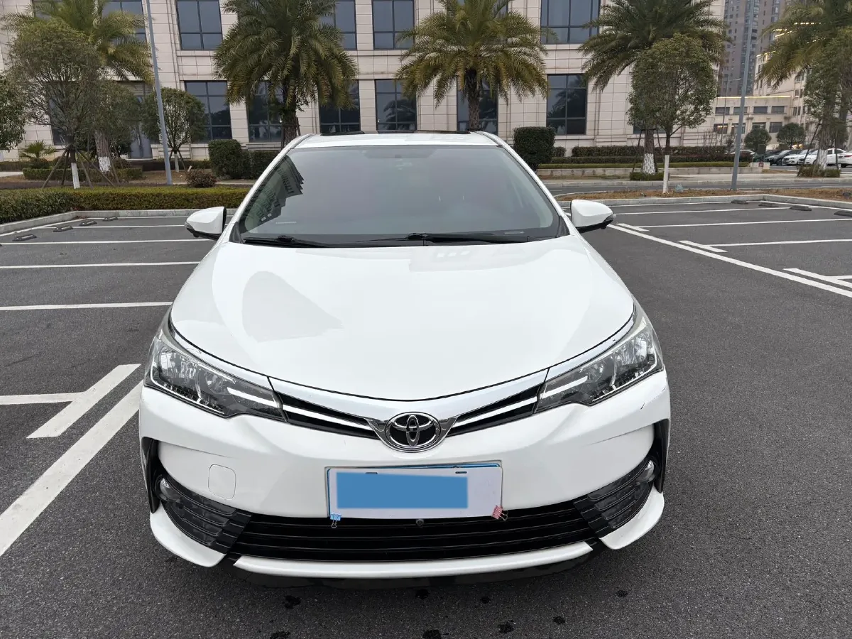 2017 Toyota Corolla 1.2T 116HP L4 CVT,autocango,china used car exporter,china ev exporter,chinese used car exporter,chinese used ev exporter