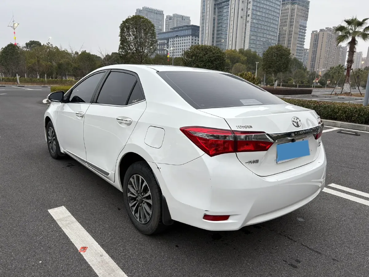 2017 Toyota Corolla 1.2T 116HP L4 CVT,autocango,china used car exporter,china ev exporter,chinese used car exporter,chinese used ev exporter