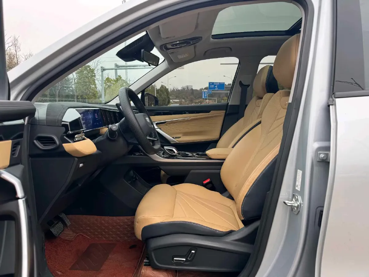 2024 Geely StarRay 1.5T 181HP L4 7DCT,autocango,china used car exporter,china ev exporter,chinese used car exporter,chinese used ev exporter