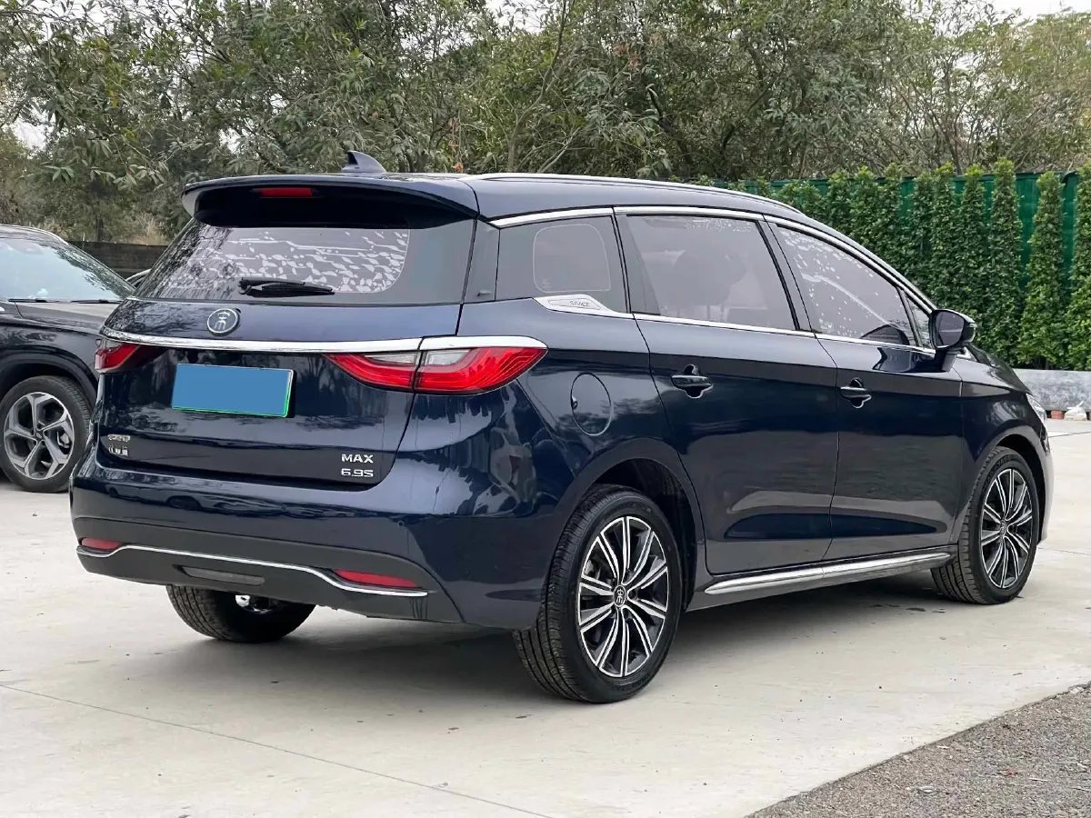 2019 BYD Song MAX 1.5T 160HP L4 6DCT PHEV 15.98KWH,autocango,china used car exporter,china ev exporter,chinese used car exporter,chinese used ev exporter